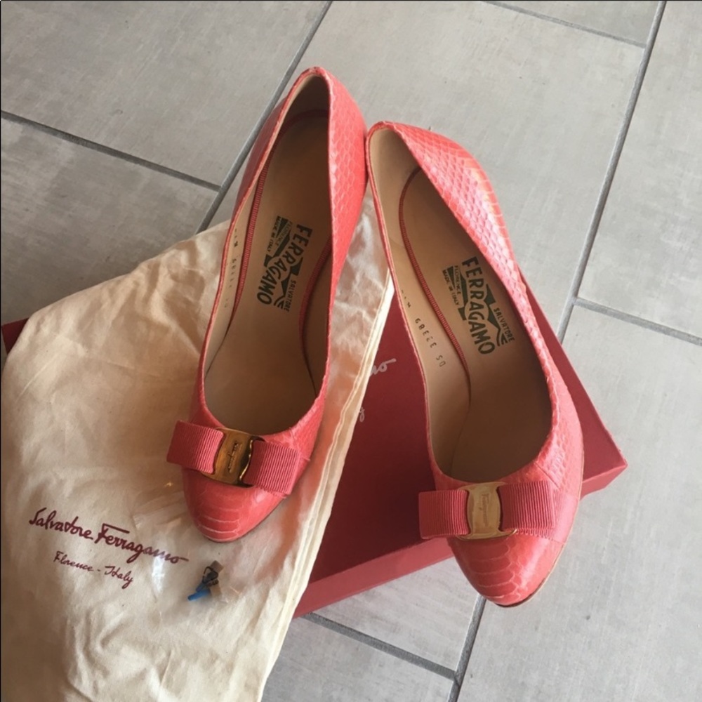 Salvatore Ferragamo pumps